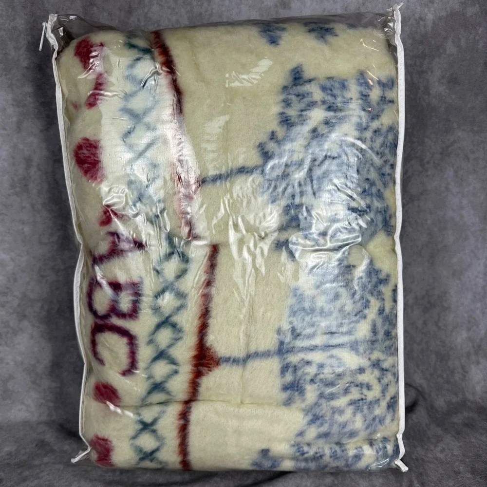 Vtg 90s Y2K Fuzzy Cottagecore Farmhouse Blanket Throw 60x80 Folk Art Country NEW